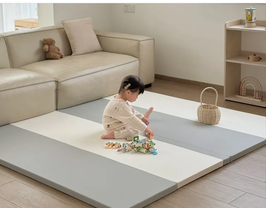 折り畳み防水ハイハイマット – CAGUUU