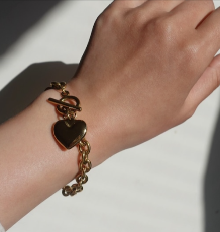 heart mantle bracelet _ 金属アレルギー対応のアクセサリー crea.jewelry